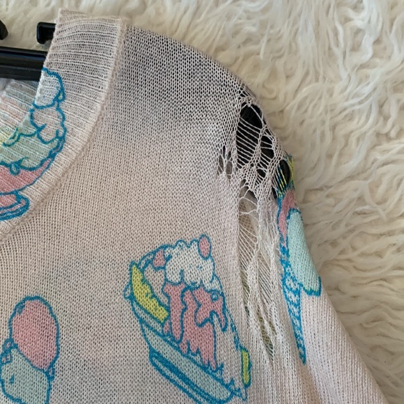 WILDFOX ICECREAM SAMPLE SHIRT - Picture 6 of 10